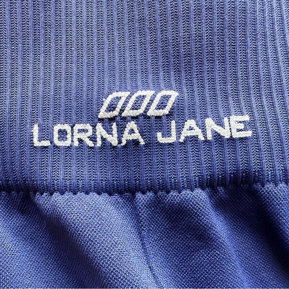 Lorna Jane Seamless Sport Leggings - Blue with small paint mark - Size XS (?) - Picture 5 of 7